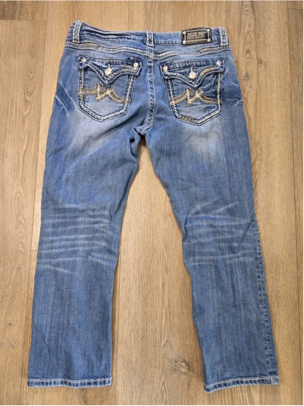 Miss Me Jeans Womens 31 Bootcut Medium Wash Distressed Embellished Flap Pocket